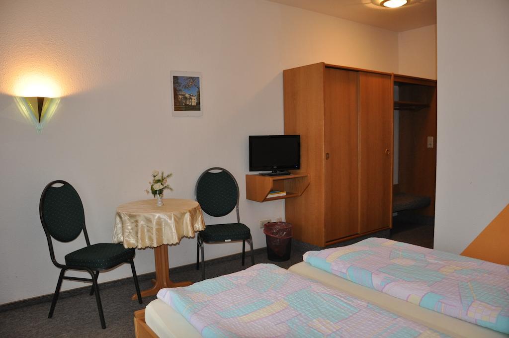 Hotel Fasold Sulzfeld  Pokoj fotografie