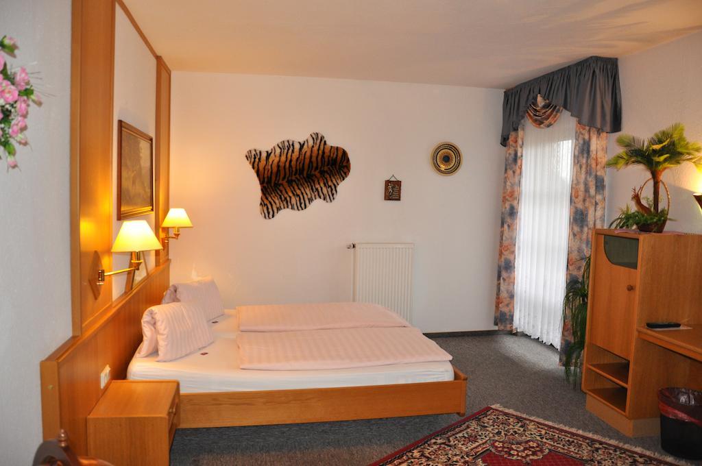 Hotel Fasold Sulzfeld  Pokoj fotografie
